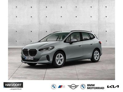 Grau Gebraucht 2024 BMW 218 Active Tourer Comfort Edition Van / Kleinbus | 32.950 € (Teuer)