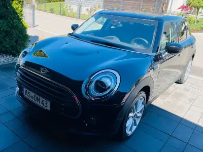 Usata Mini One Clubman Chili 102 CV (75 kW) 2020 Nero Station wagon