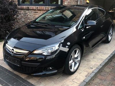 Opel Astra GTC