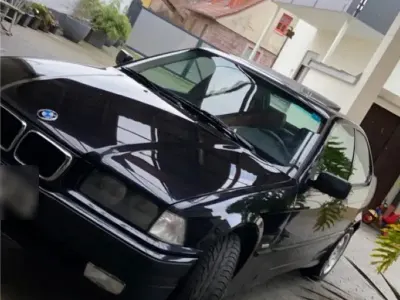 Gebraucht BMW 318 Compact 143 PS (105 kW) 1998 Schwarz Kleinwagen