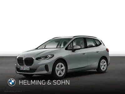 Gebraucht BMW 220 Active Tourer 156 PS (114 kW) 2025 Grau Van / Kleinbus