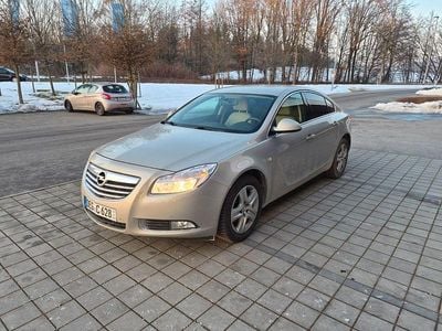 Gebraucht Opel Insignia Edition 220 PS (161 kW) 2009 Beige Limousine
