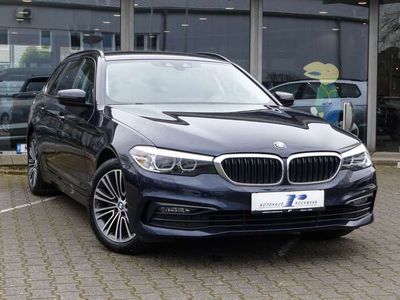 gebraucht BMW 520 d Aut. touring SportLine Navi M+S LifeCockp.