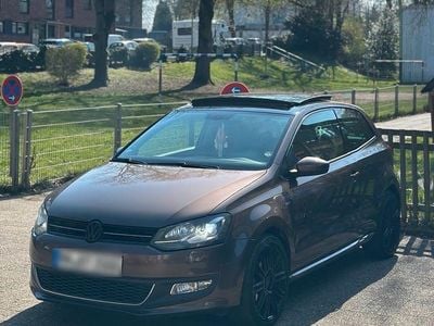 Gebraucht VW Polo 90 PS (66 kW) 2014 Braun Kleinwagen