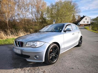 Gebraucht BMW 120 150 PS (110 kW) 2005 Grau Kleinwagen