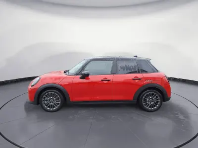 Gebraucht Mini Cooper S Classic 204 PS (150 kW) 2026 Rot Kleinwagen