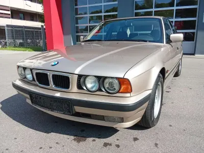 Second-hand BMW 525 Executive 192 CP (141 kW) 1994 Maro Berlinǎ