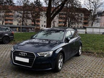 Gebraucht Audi A3 150 PS (110 kW) 2017 Blau Limousine