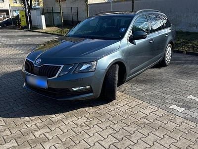 Gebraucht Skoda Octavia G-TEC Ambition 2018 Grau Kombi