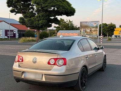 Gebraucht VW Passat 116 PS (85 kW) 2005 Limousine
