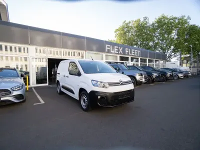 Gebraucht Citroën Berlingo Start 131 PS (96 kW) 2019 Lack weiss banquise/deckende l Van / Kleinbus