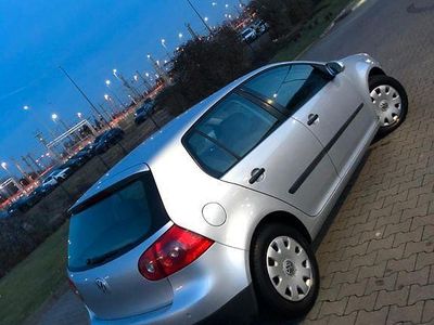 Silber Gebraucht 2005 VW Golf Sport Limousine | 5.750 € (Fairer Preis)