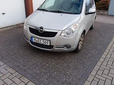 Opel Agila