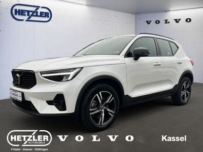 Gebraucht Volvo XC40 Plus 197 PS (144 kW) 2023 Crystal white / metallic SUV