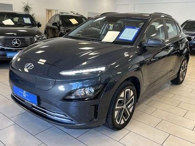 Usata Hyundai Kona Select 100 kW (136 CV) 2023 Grigio SUV