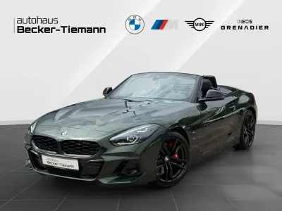 Neu BMW Z4 Exclusive 340 PS (250 kW) 2026 Grün Cabrio