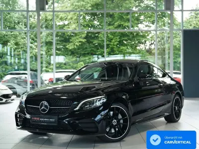 Gebraucht Mercedes C300 AMG line 259 PS (190 kW) 2022 Schwarz Coupé