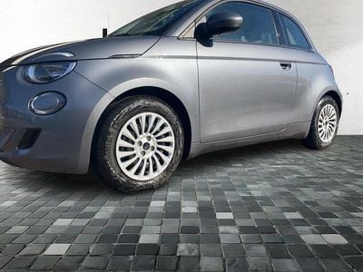 Gebraucht Fiat 500e 86 kW (118 PS) 2023 Grau Limousine