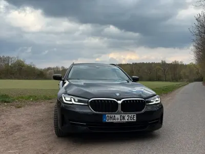 Gebraucht BMW 520 204 PS (150 kW) 2021 Schwarz Kombi