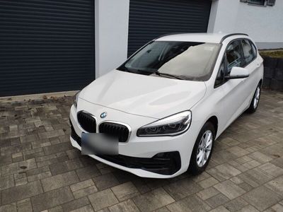 gebraucht BMW 216 Active Tourer 216d Automatik Advantage