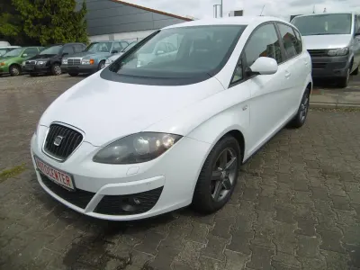 Używany Seat Altea 4You 105 KM (77 kW) 2014 Biały Minivan