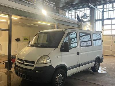 Weiß Gebraucht 2010 Opel Movano Van / Kleinbus | 3.450 €