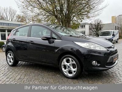 Schwarz Gebraucht 2011 Ford Fiesta Titanium Kleinwagen | 4.990 € (Fairer Preis)