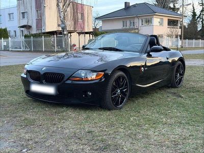 Second-hand BMW Z4 Sport Line 192 CP (141 kW) 2003 Negru Cabrio