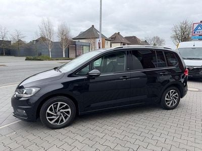 Gebraucht VW Touran Sound 110 PS (80 kW) 2017 Schwarz Van / Kleinbus