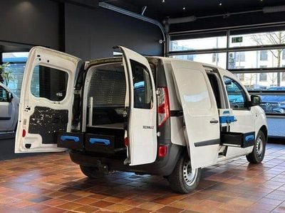 Second-hand Renault Rapid 90 CP (66 kW) 2019 Alb Berlinǎ