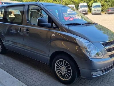 Hyundai H-1