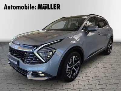 Gebraucht Kia Sportage Spirit 150 PS (110 kW) 2023 Css) lunarsilber met. (silber SUV