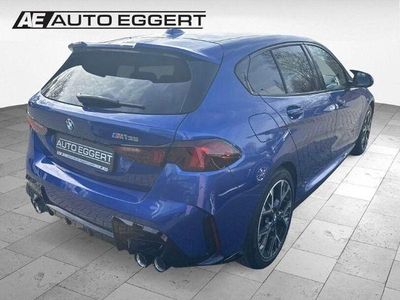 Begagnad BMW M135 Sport Line 301 HK (221 kW) 2025 Blå Halvkombi