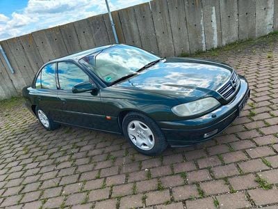 Opel Omega