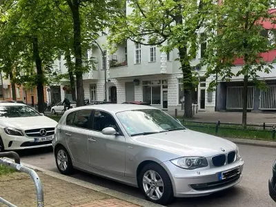 Gebraucht BMW 118 Sport Line 143 PS (105 kW) 2008 Silber Kleinwagen