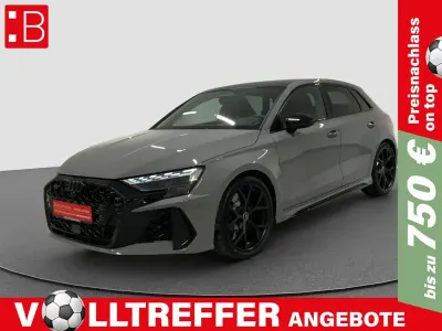 Gebraucht Audi RS3 Sport 400 PS (294 kW) 2025 Grau Limousine