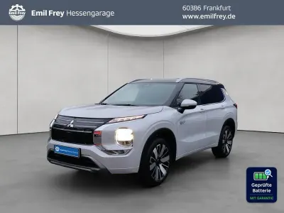 Gebraucht Mitsubishi Outlander P-HEV Top 136 PS (100 kW) 2026 Weiß SUV