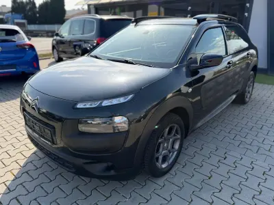 Gebraucht Citroën C4 Feel 82 PS (60 kW) 2017 Schwarz Limousine