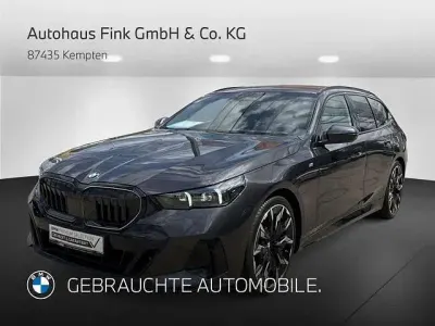 Gebraucht BMW 540 M Sport 303 PS (222 kW) 2024 Sophistograu brillanteffekt Kombi