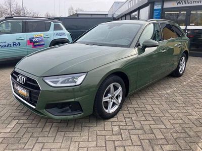Gebraucht Audi A4 Basis 150 PS (110 kW) 2023 Grün Kombi