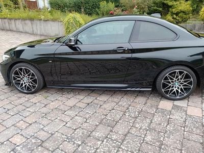 BMW 220