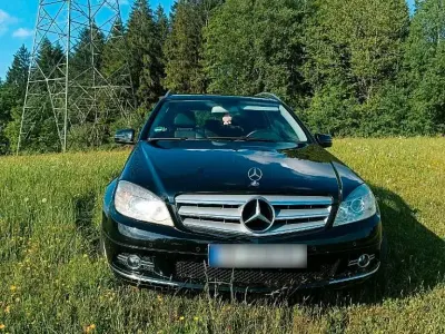 Gebraucht Mercedes C200 184 PS (135 kW) 2010 Schwarz Kombi