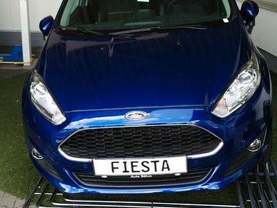 Gebraucht Ford Fiesta Celebration 80 PS (58 kW) 2016 Blau Kleinwagen
