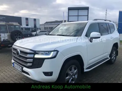 Neu Toyota Land Cruiser Anniversary 306 PS (225 kW) 2026 Weiß SUV