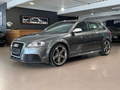 Gebraucht Audi RS3 Sport 340 PS (250 kW) 2011 Grau Limousine