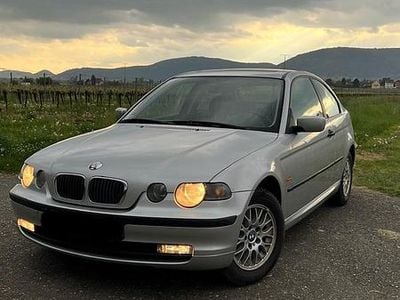 Usata BMW 316 Compact 115 CV (84 kW) 2003 Argento Utilitaria