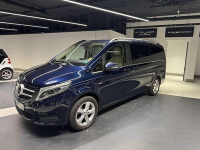 Blau Gebraucht 2017 Mercedes E250 Exclusive Kombi | 36.500 € (Etwas zu teuer)