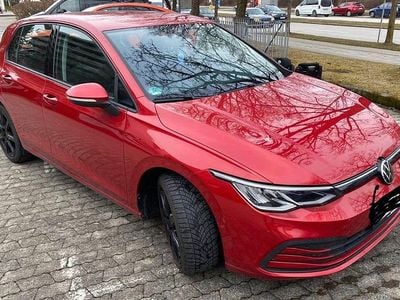 Gebraucht VW Golf VIII Life 116 PS (85 kW) 2022 Rot Kombi