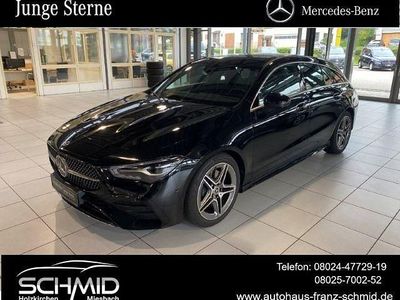 Schwarz Gebraucht 2024 Mercedes CLA200 Shooting Brake AMG Kombi | 33.850 € (Fairer Preis)