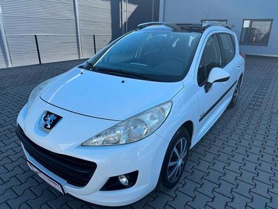 Gebraucht Peugeot 207 Tendance 95 PS (69 kW) 2011 Weiß Kombi